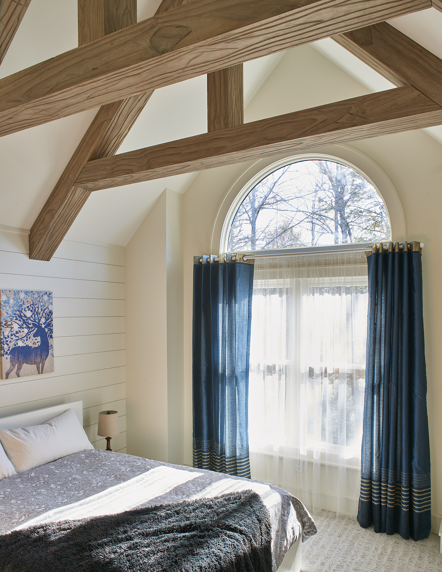 window - ceiling